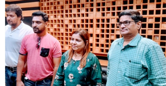 Music composer Altaaf Sayyed recorded the song of director Shehroze Sadath's film ‘Chamki’ in the voice of Sadhna Sargam.